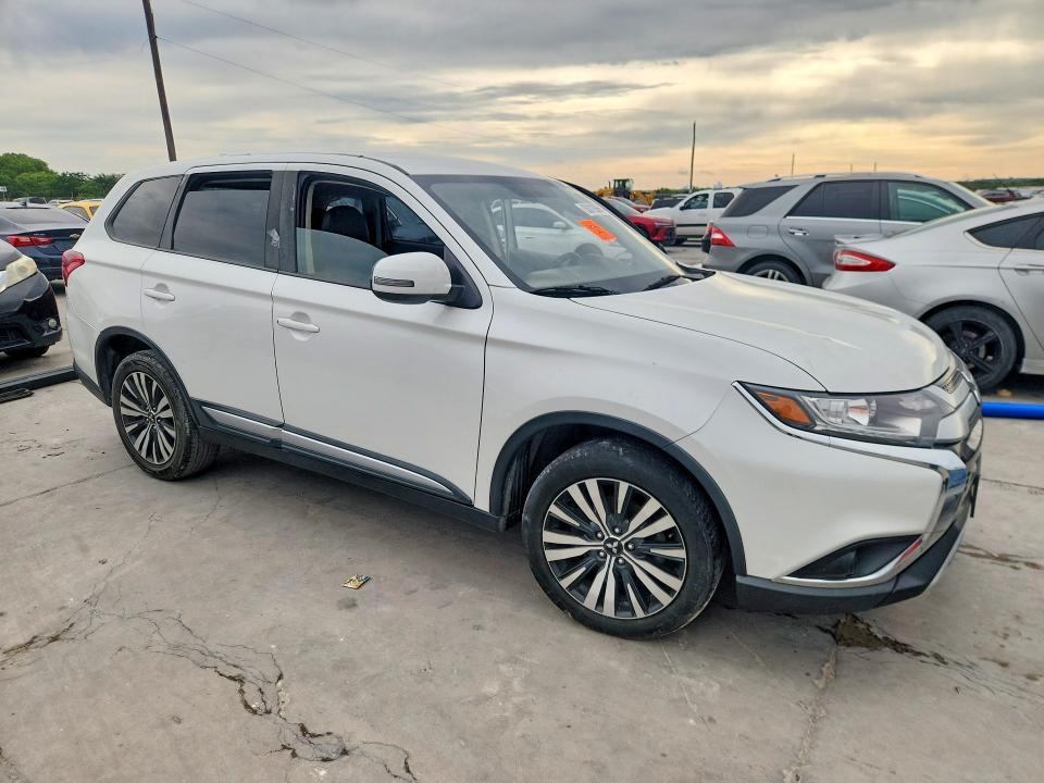 2019 Mitsubishi Outlander se