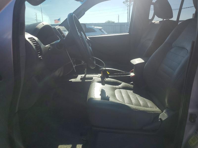 2013 Nissan Frontier S