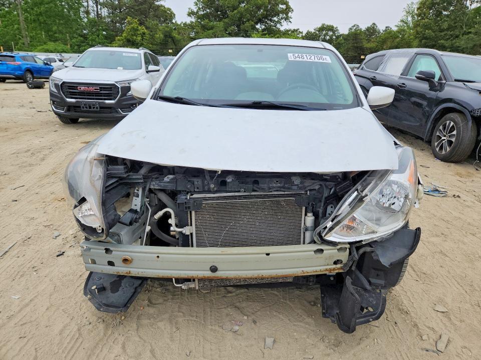 2019 Nissan Versa sv