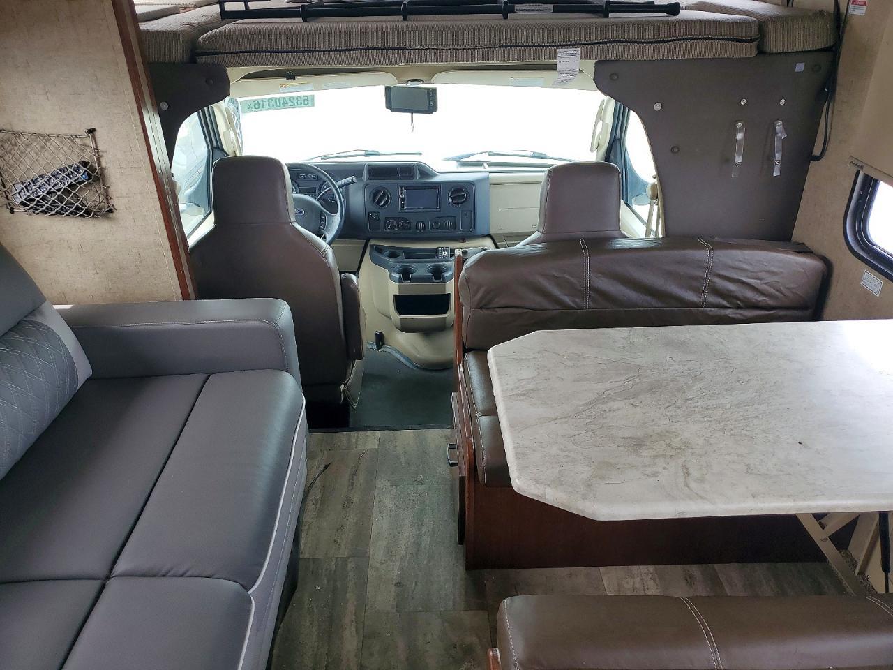 2016 Ford Econoline Forest River