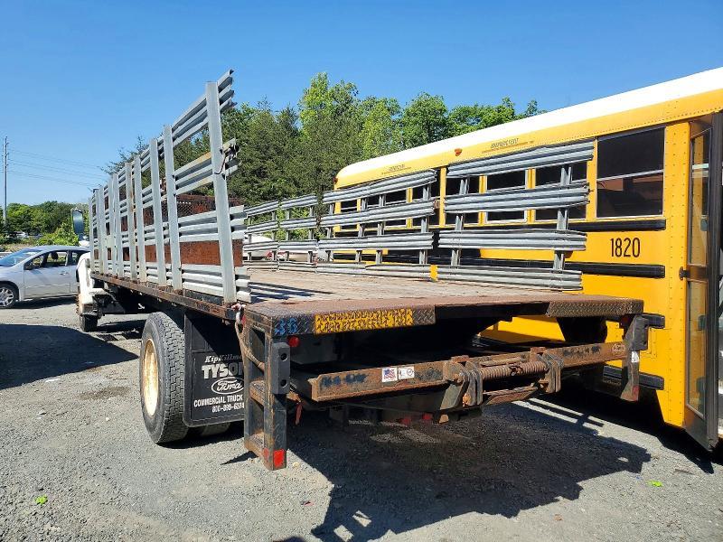 2004 Ford F650 Super Duty