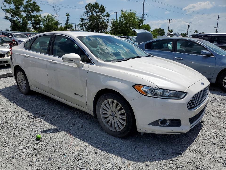 2013 Ford Fusion se Hybrid