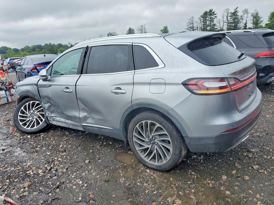 2020 Lincoln Nautilus Reserve