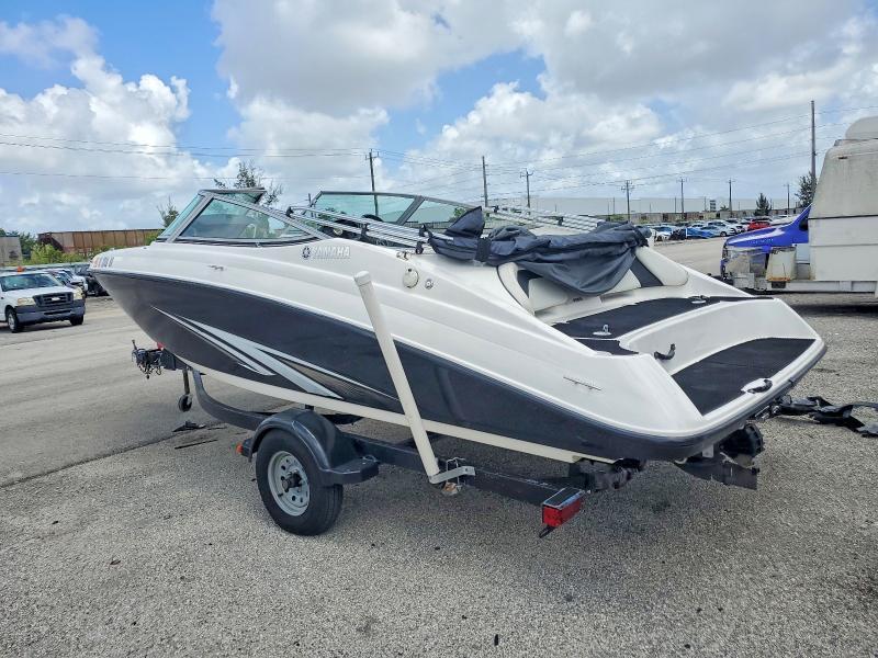 2016 YAM AHA SX190-Boat