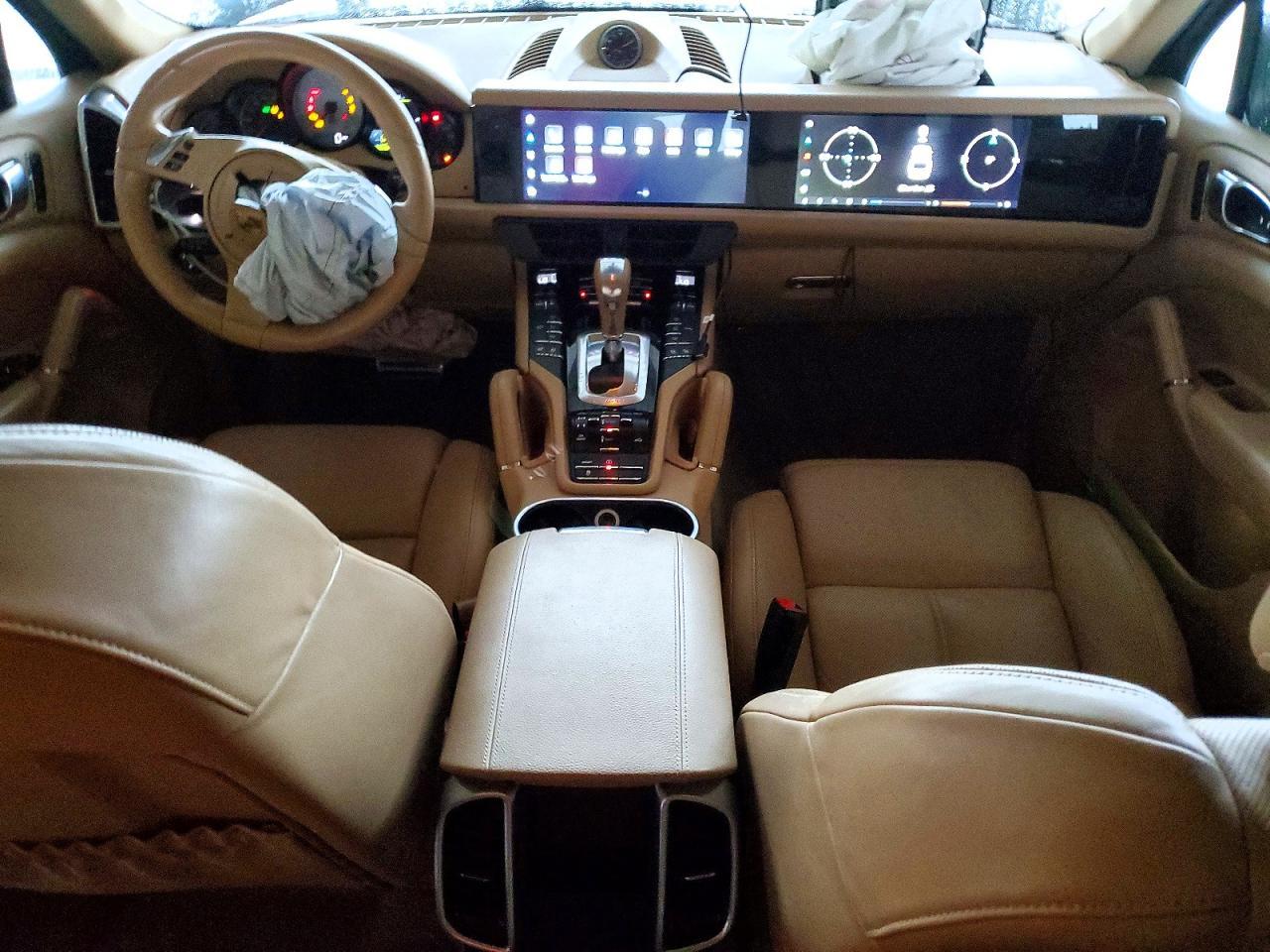 2014 Porsche Cayenne s