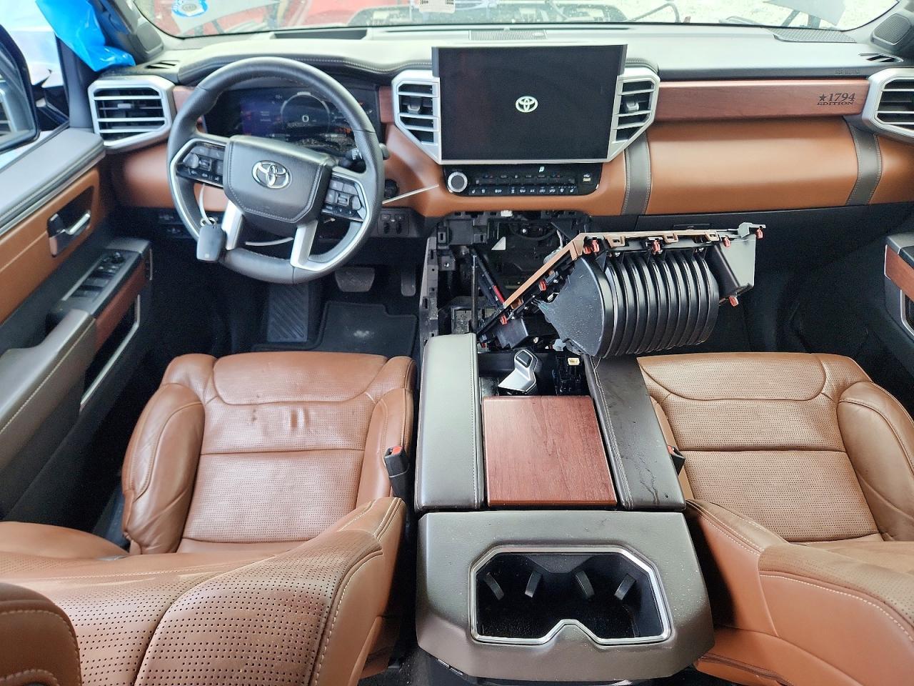 2025 Toyota Tundra 1794 Edition HV