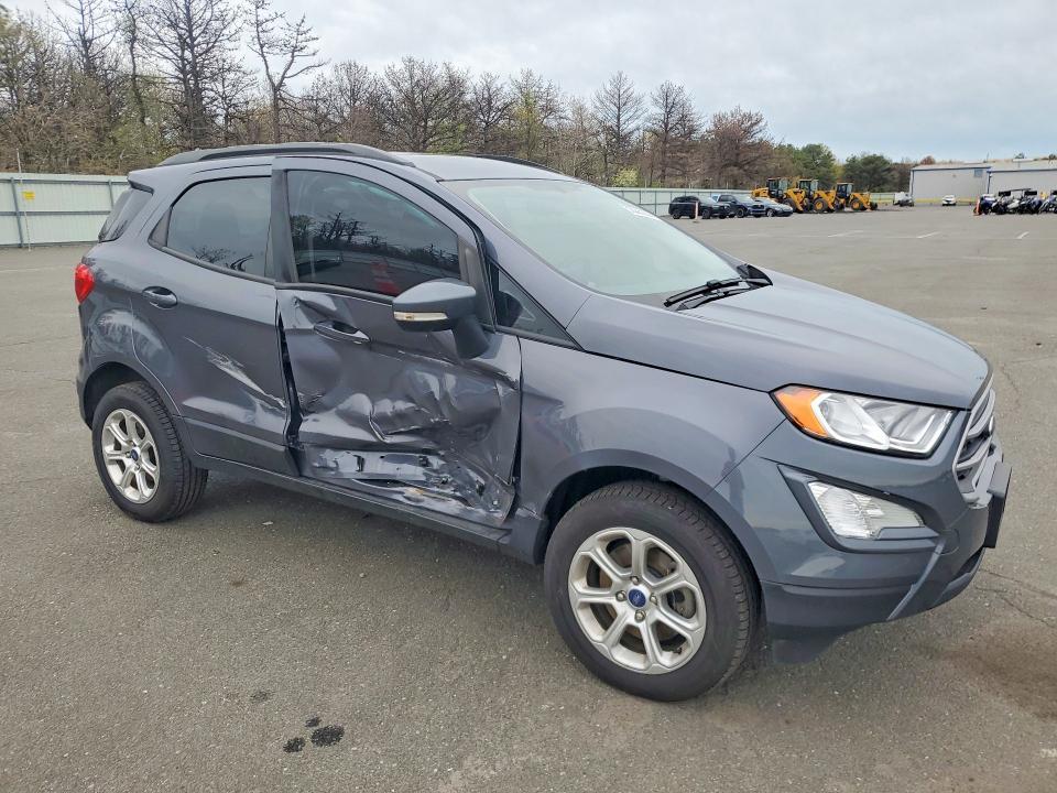 2022 Ford Ecosport se