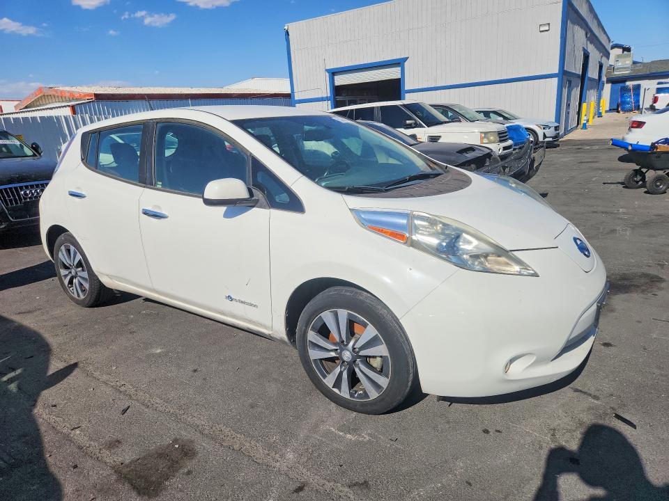 2015 Nissan Leaf sv