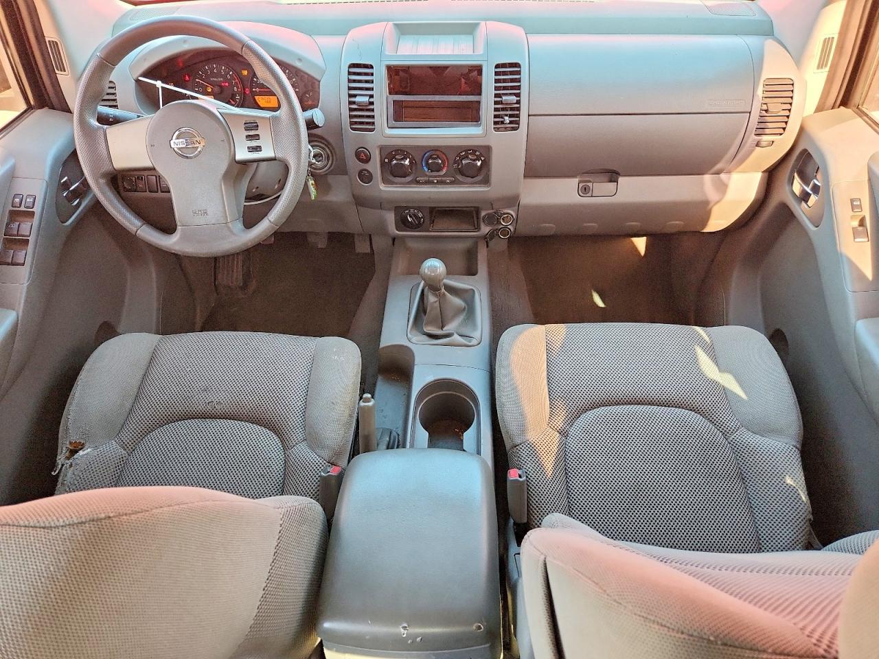 2006 Nissan Frontier SE