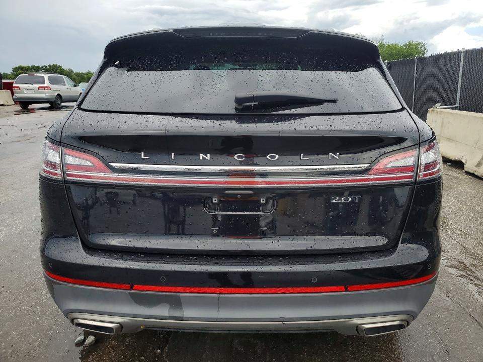 2019 Lincoln Nautilus Select