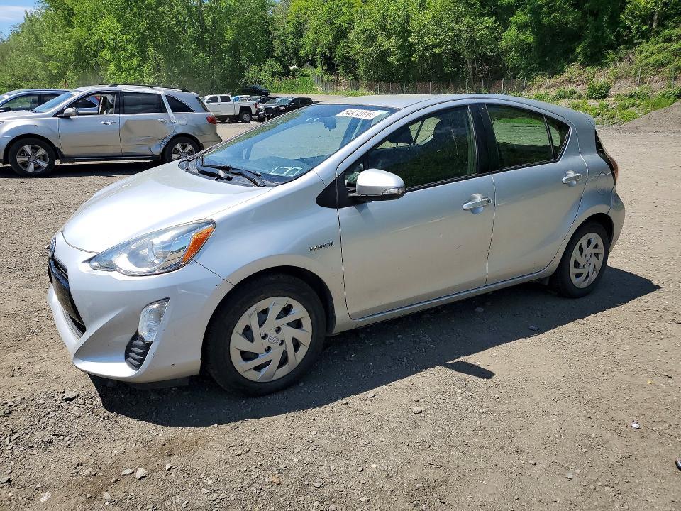 2016 Toyota Prius c two