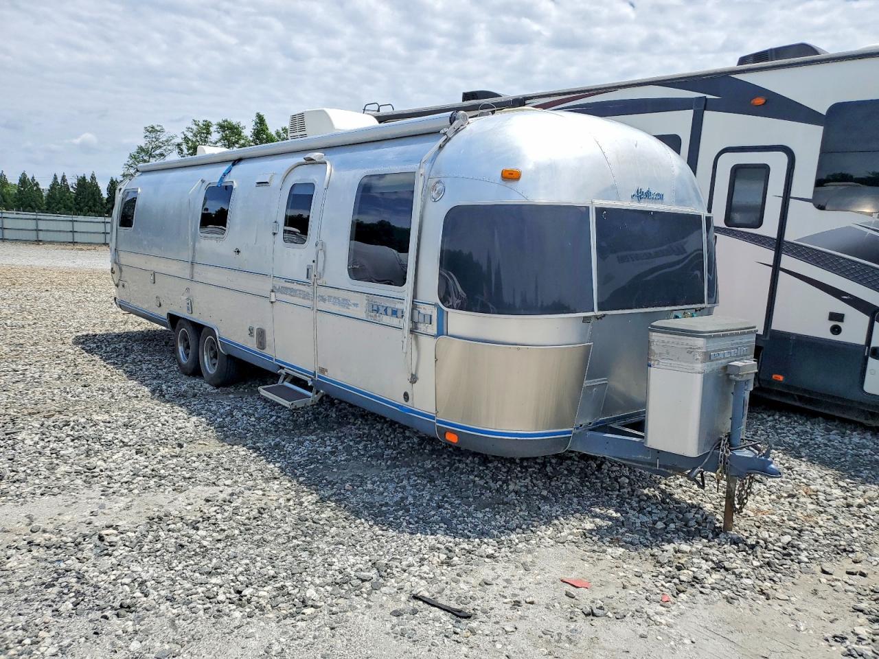 1989 Airstream Excella Camper