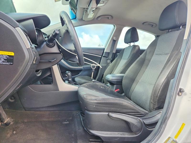 2017 Hyundai Elantra gt Base
