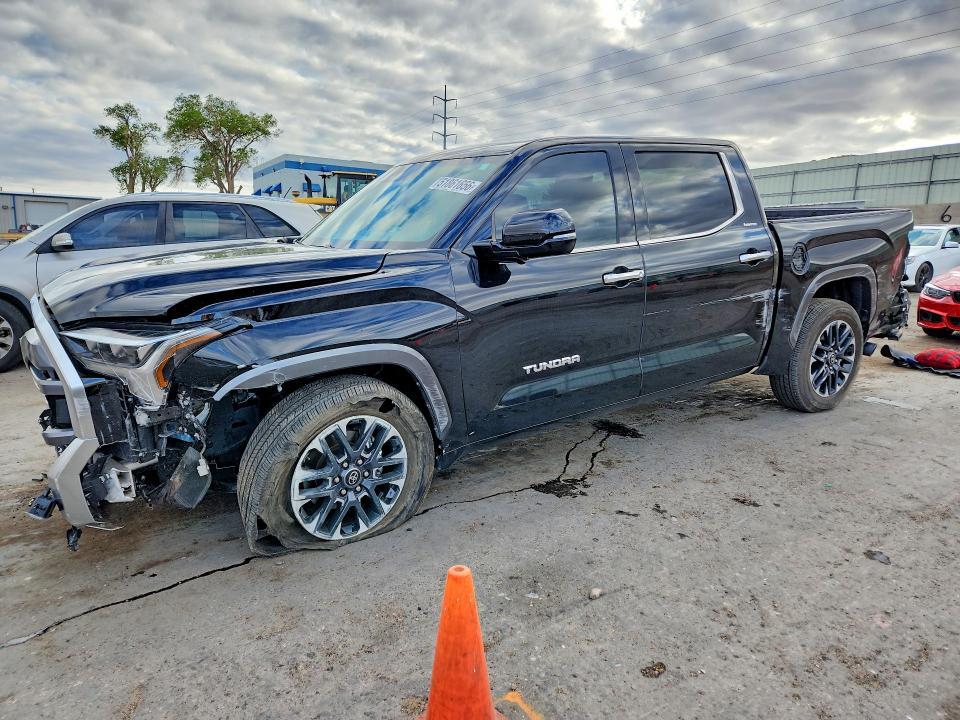 2025 Toyota Tundra Crewmax Limited