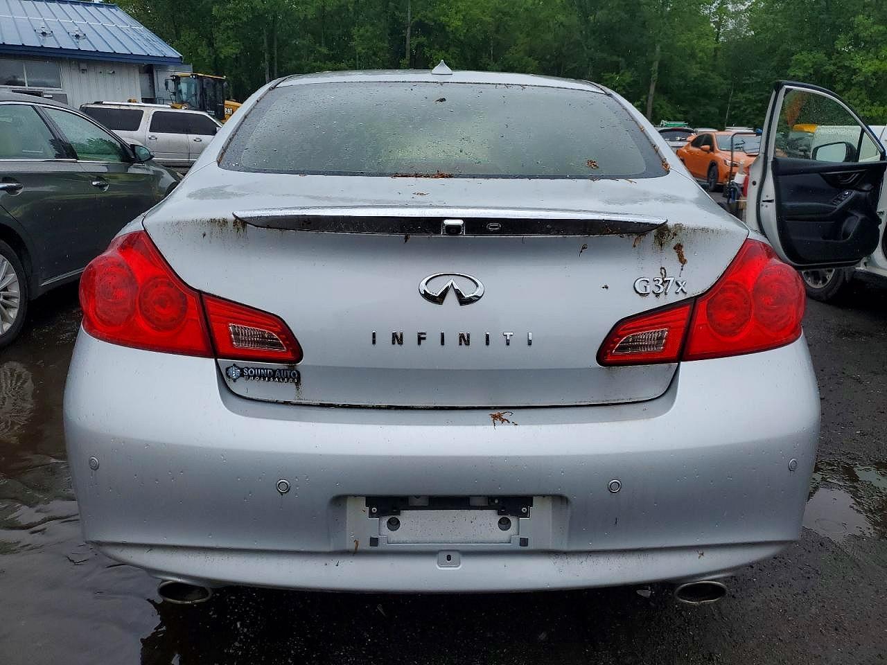 2013 Infiniti G37 Sedan x