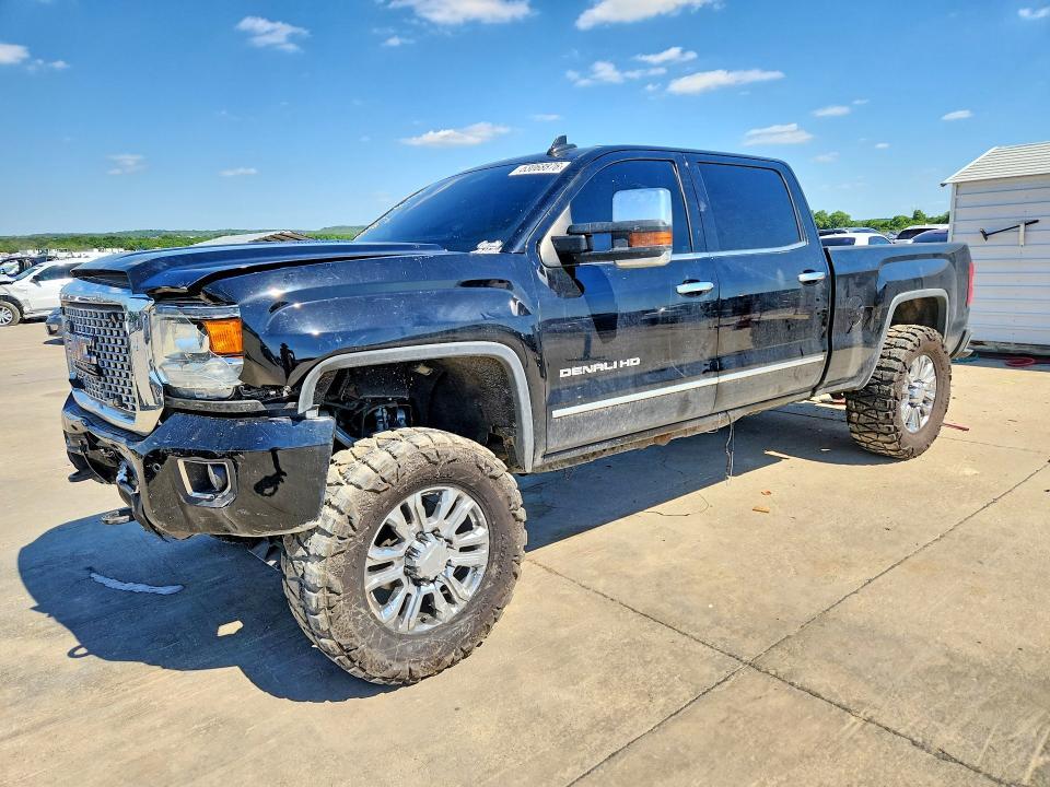 2016 GMC Sierra K2500 Denali