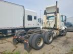 2014 Volv O VNL Semi Truck