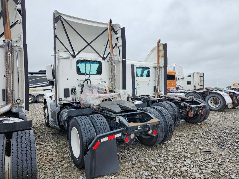 2021 Peterbilt 579-Semi Truck