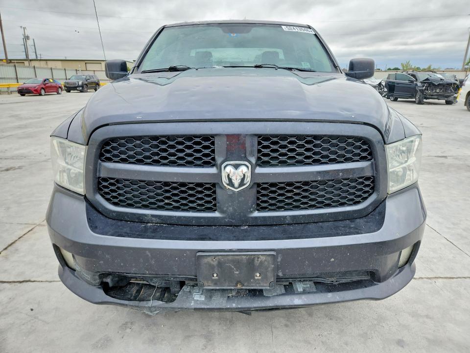 2015 Dodge RAM 1500 ST