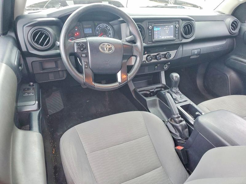 2017 Toyota Tacoma sr