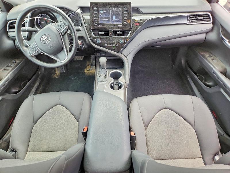 2022 Toyota Camry le