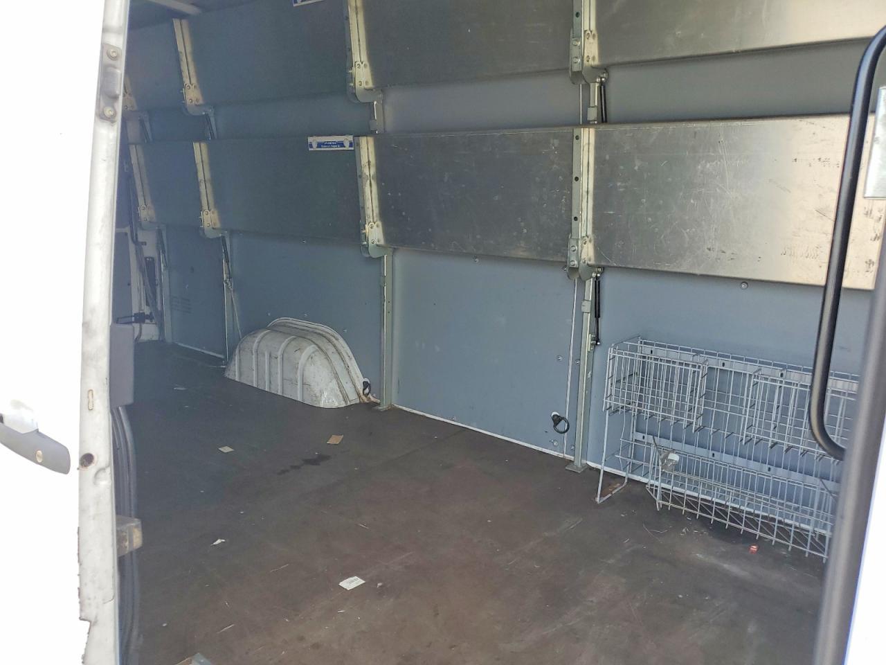 2005 Dodge Sprinter 2500 Delivery Van