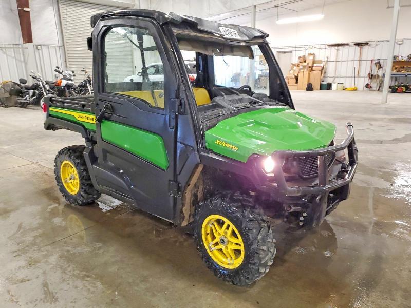2020 John Deere XUV835M Utility Vehicle