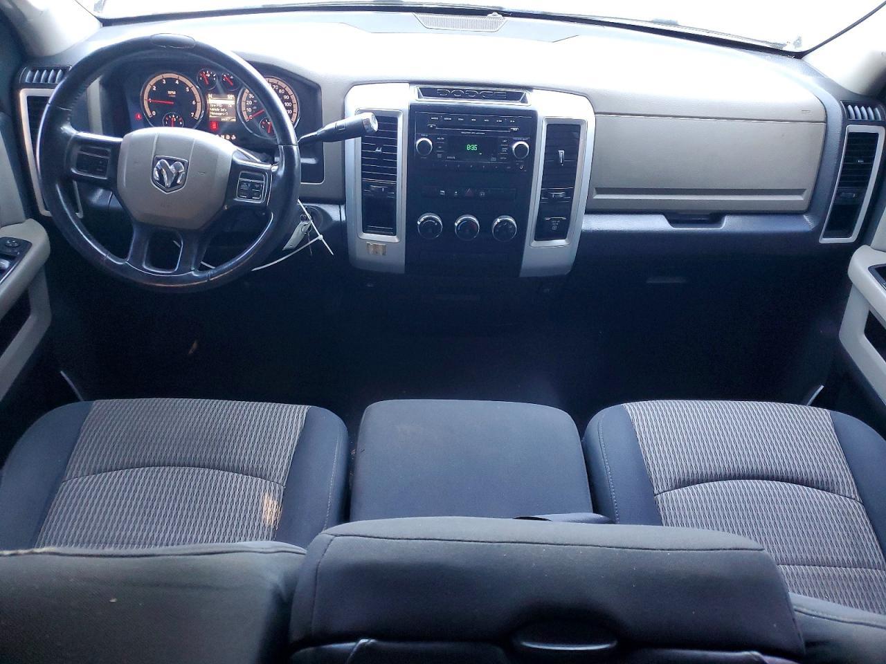 2012 Dodge RAM 1500 SLT