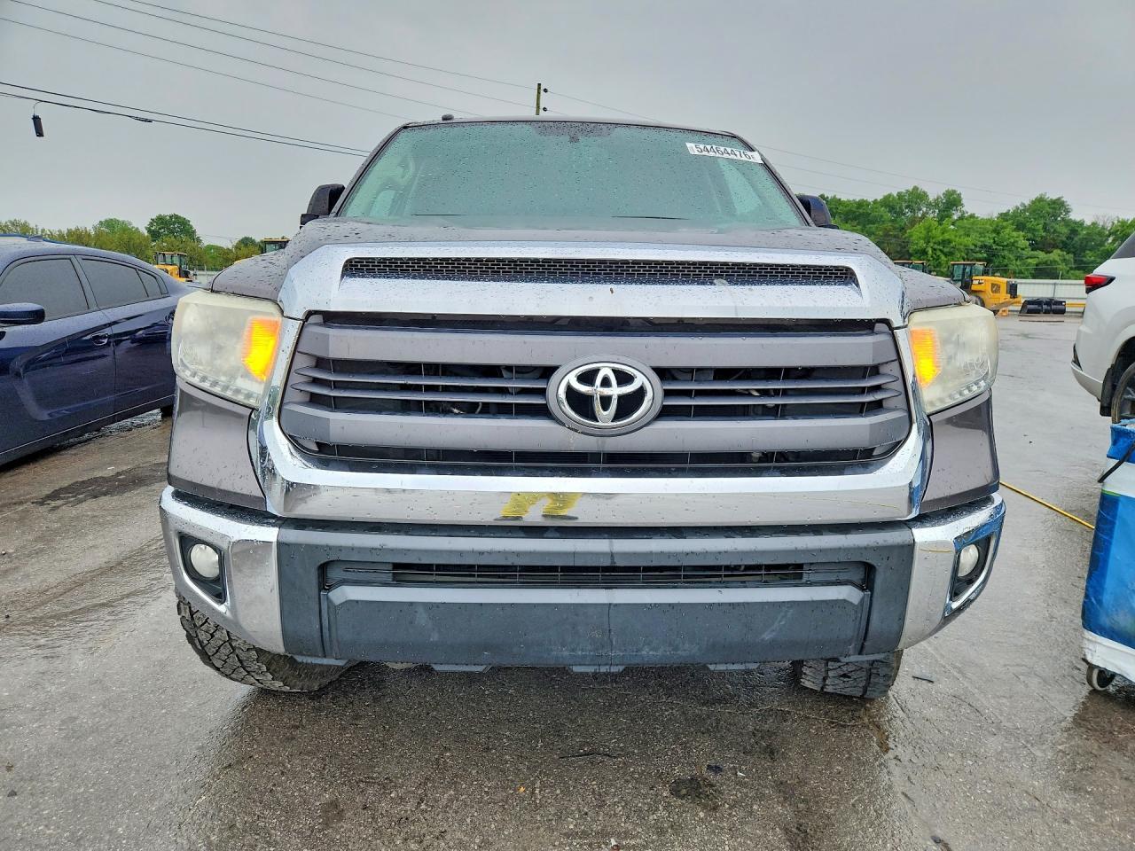 2014 Toyota Tundra SR5