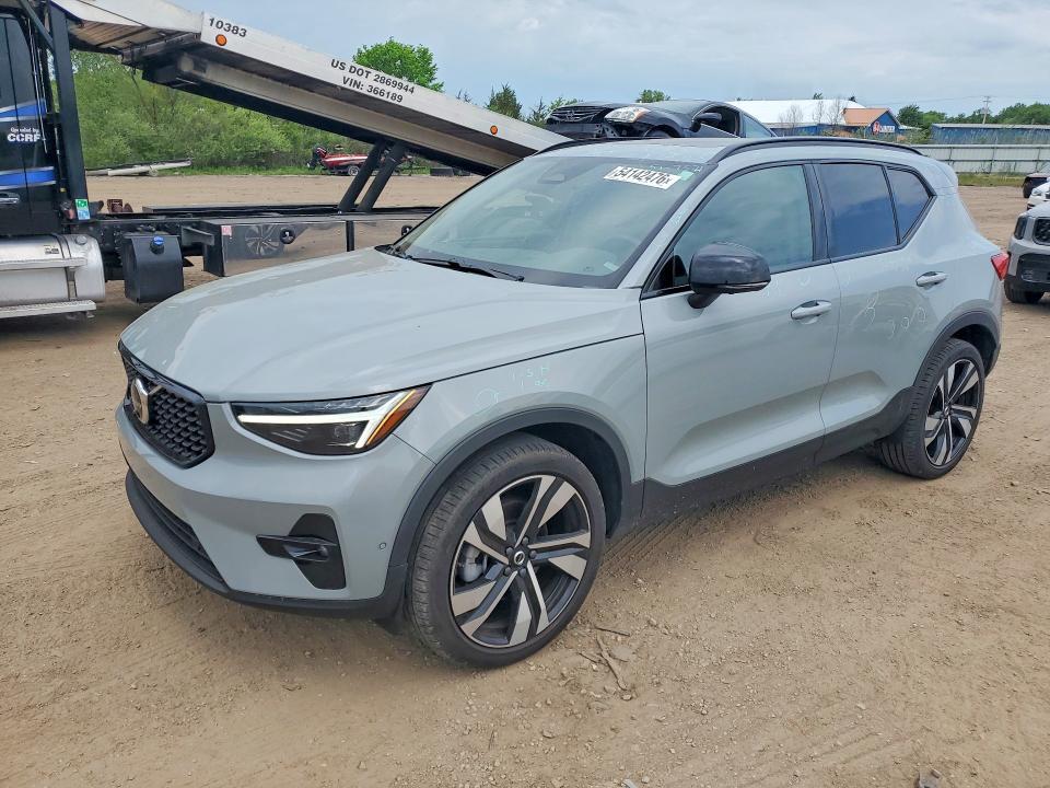 2024 Volvo Xc40 Ultimate