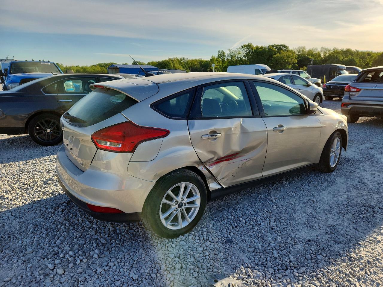 2017 Ford Focus se