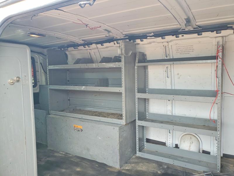 2011 Chevrolet Express G2500