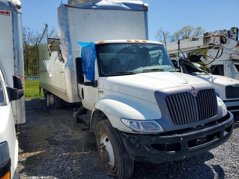 2022 International MV607 BOX Truck