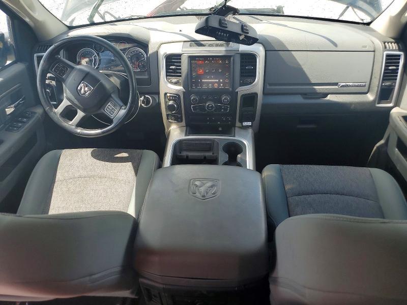 2016 Dodge RAM 1500 SLT