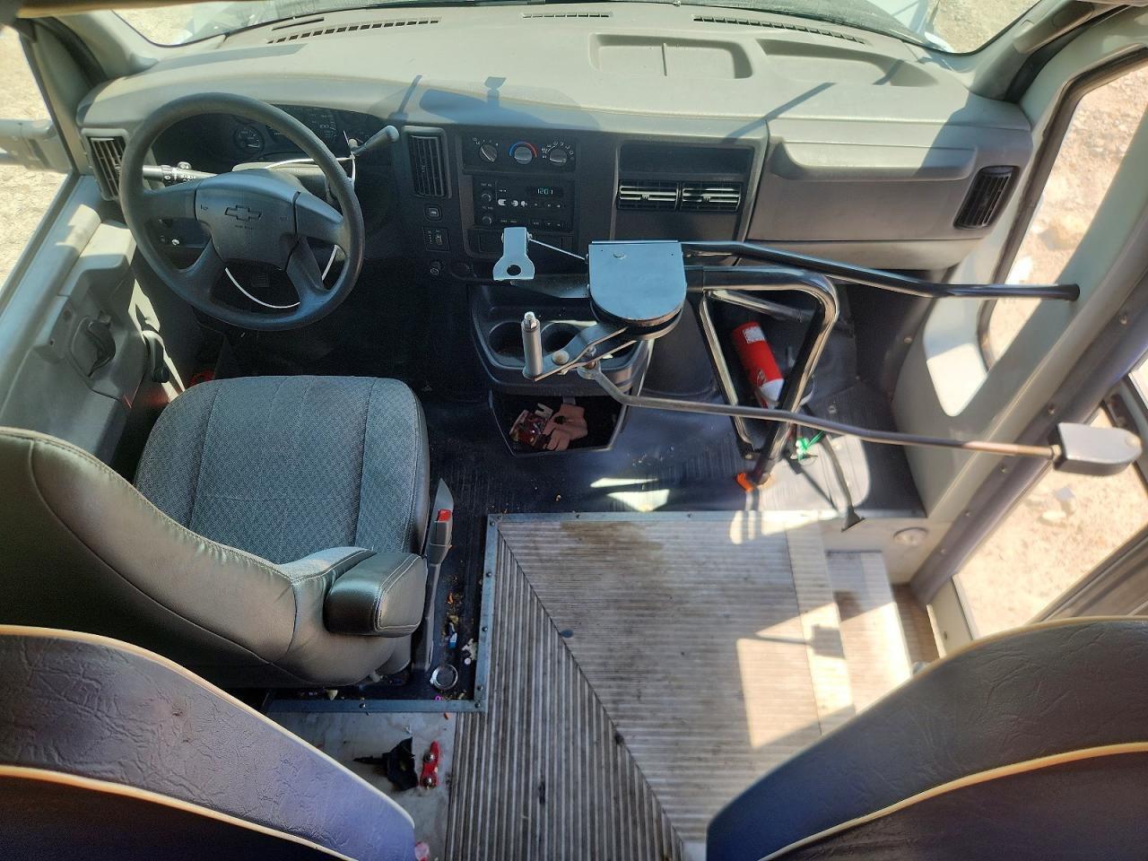 2006 Chev Express G3500