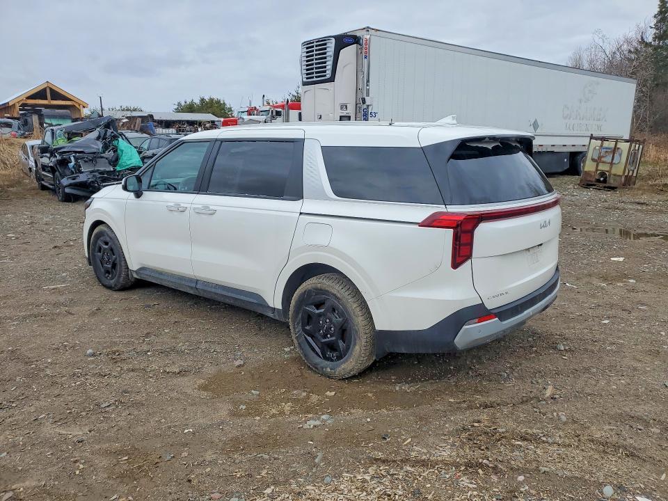 2025 KIA Carnival LX