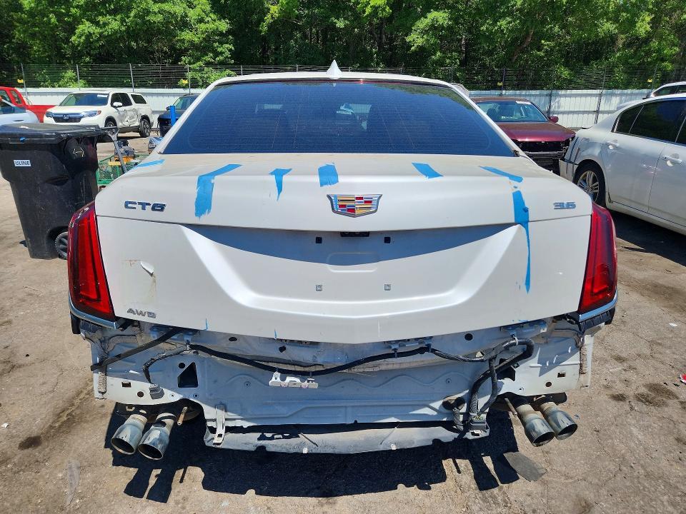 2018 Cadillac CT6 Luxury
