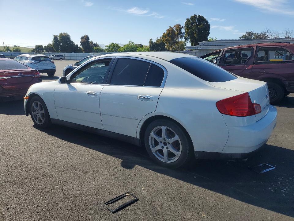 2004 Infiniti G35 Base