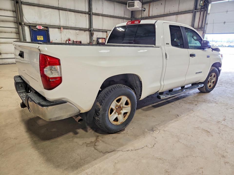 2015 Toyota Tundra SR