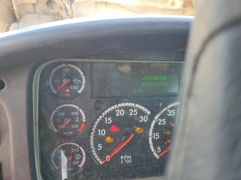 2021 Freightliner M2