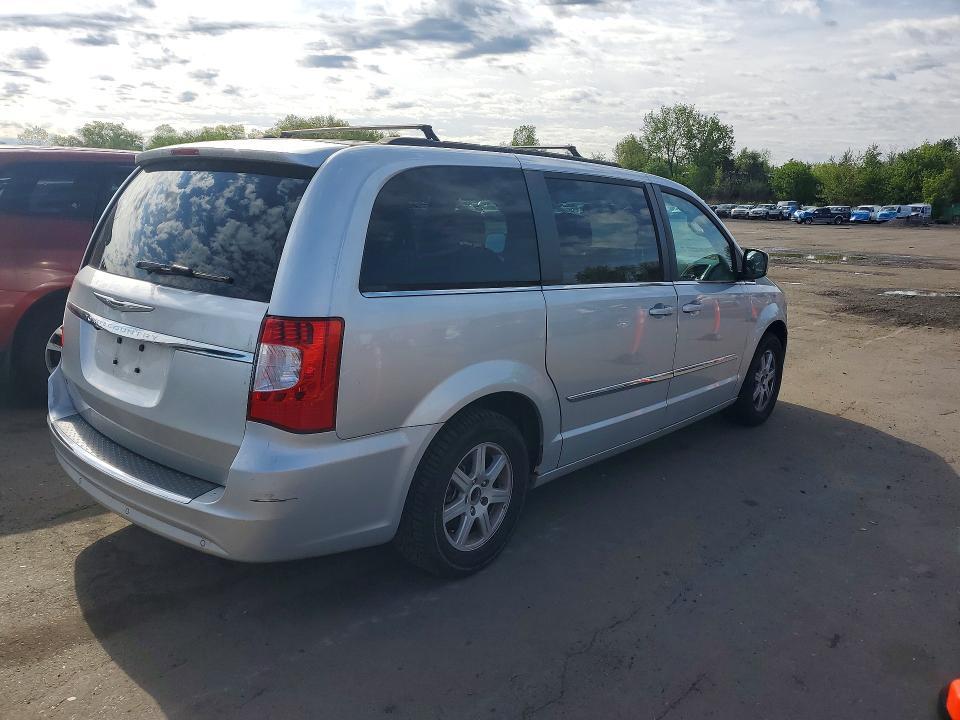 2011 Chrysler Town & Country Touring
