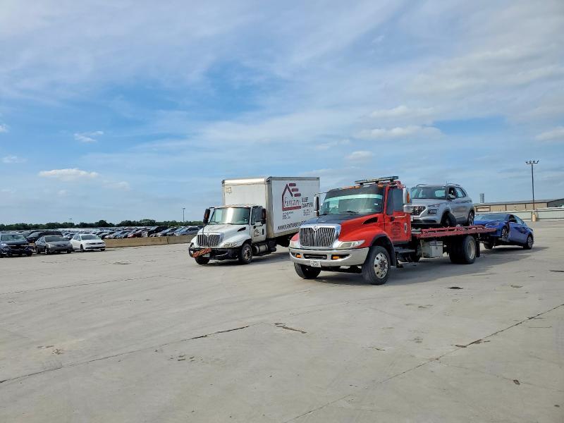 2012 International MH025 BOX Truck