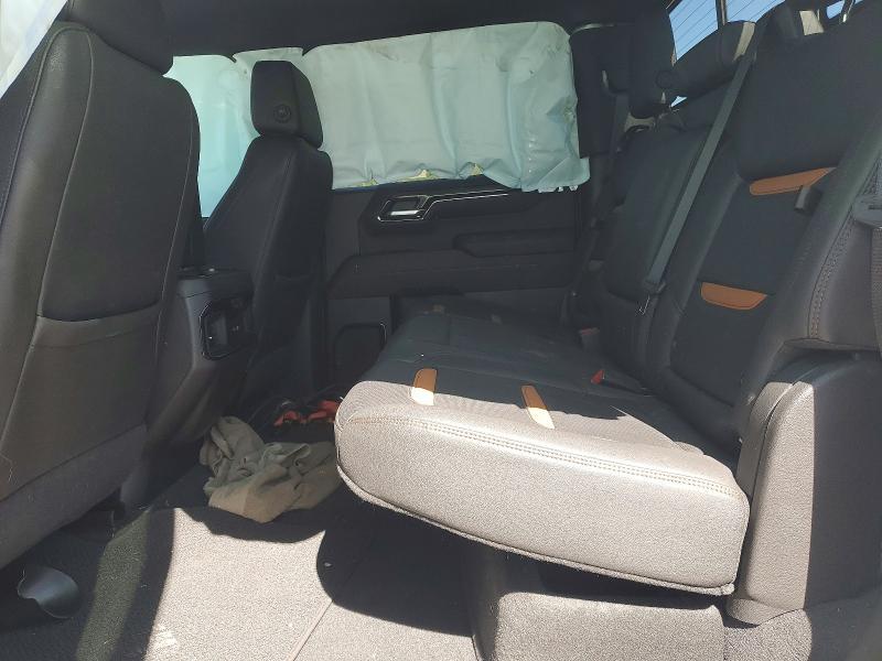 2023 GMC Sierra K1500 AT4