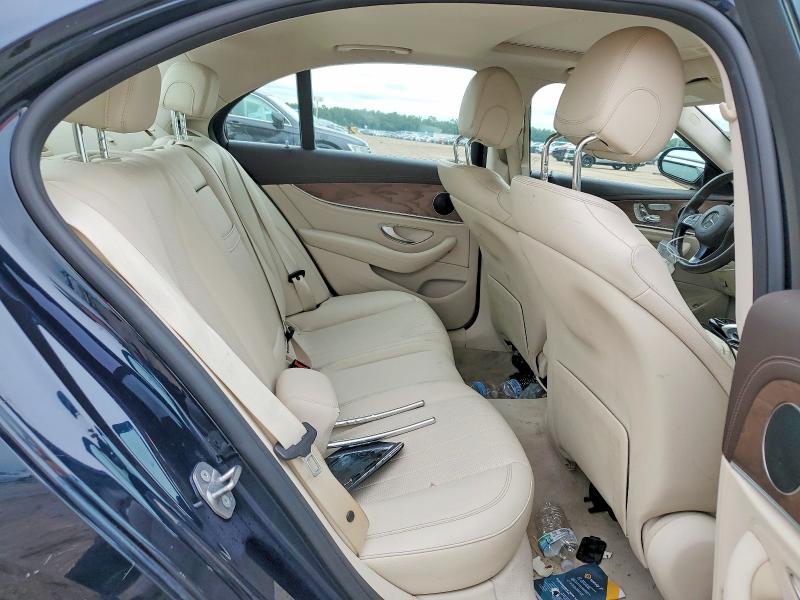 2017 Mercedes-Benz E 300