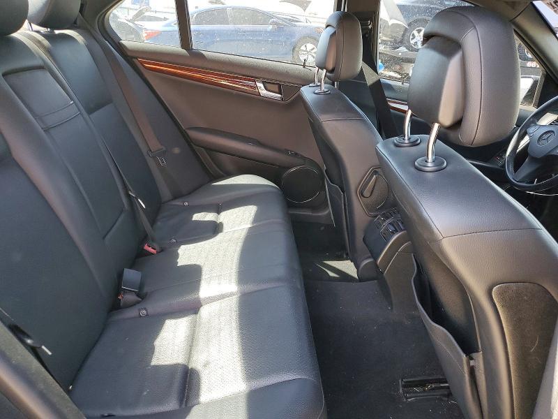 2011 Mercedes-Benz C300