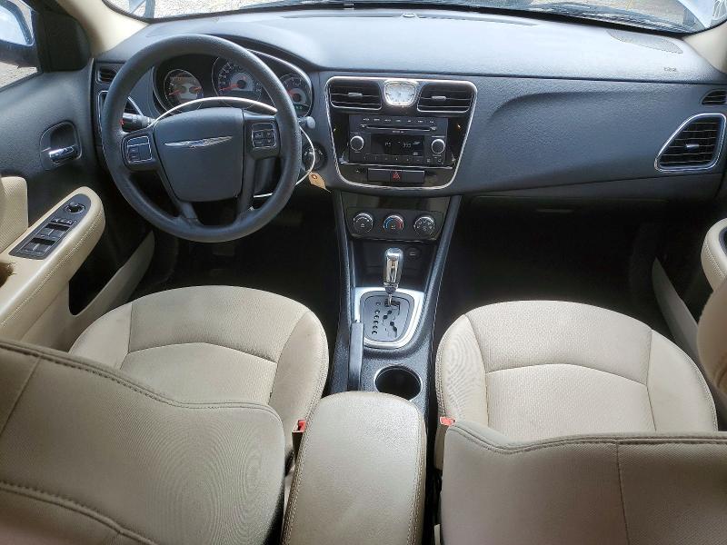 2011 Chrysler 200 lx