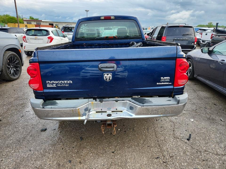 2005 Dodge Dakota Quad SLT