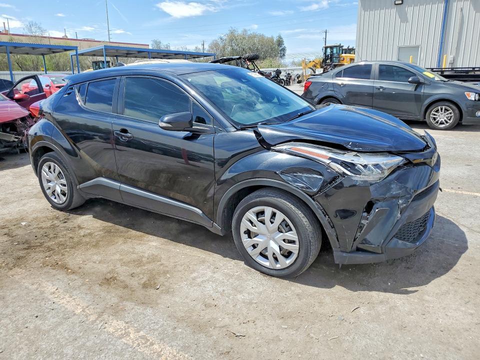 2021 Toyota C-hr le