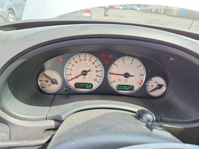 2004 Chrysler Town & Country Limited