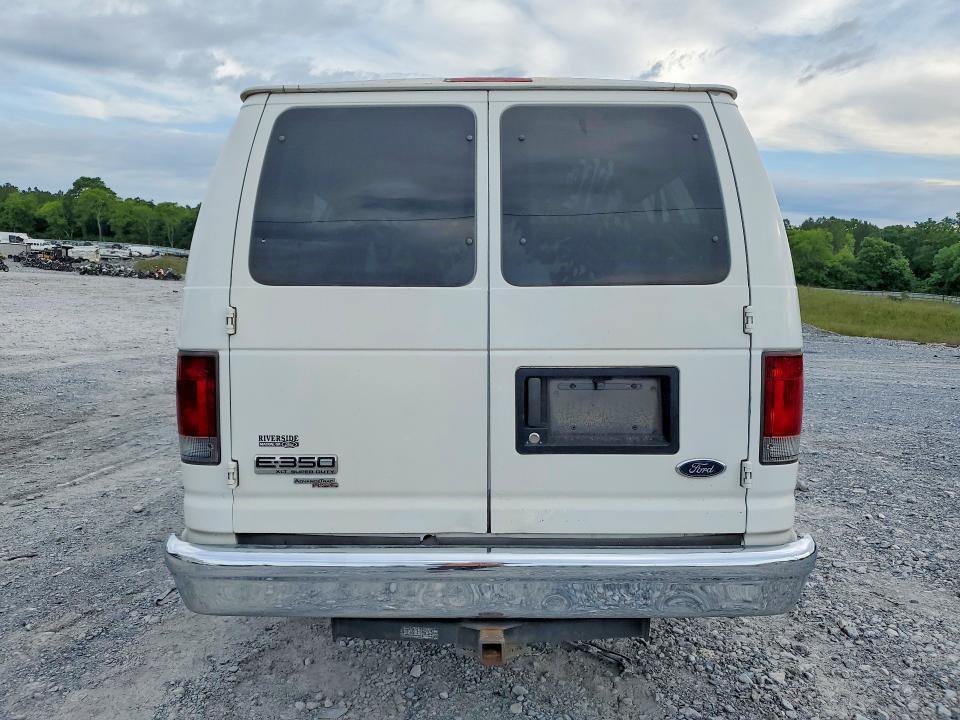 2006 Ford Econoline E350 Super Duty Wagon